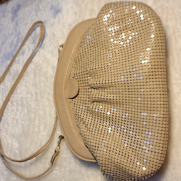 Bueno Handbags - Vintage mesh BUENO bag